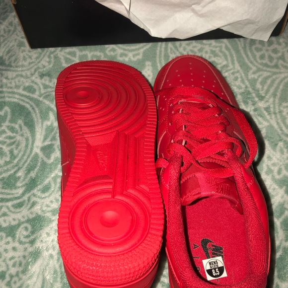 8.5 Air Force 1 - Picture 4 of 5